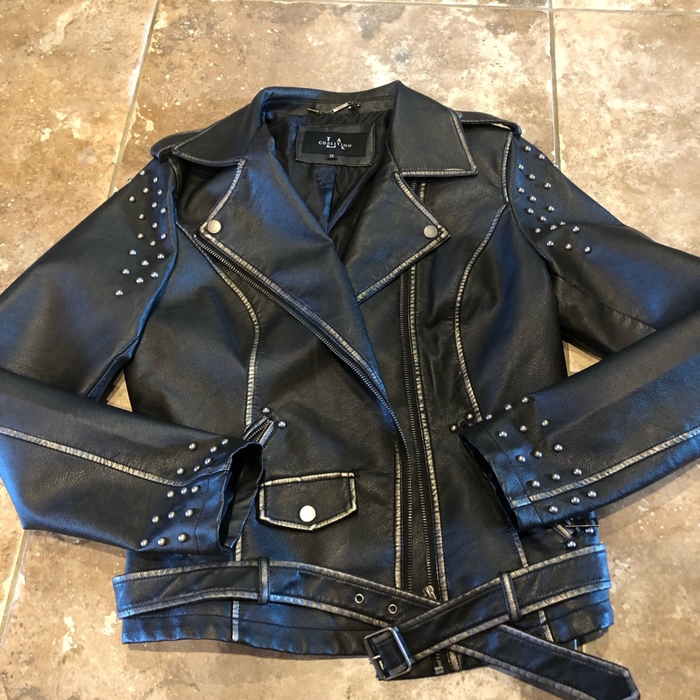 🔥🔥I am ready to Rumble!💥 Faux Leather Jacket🔥